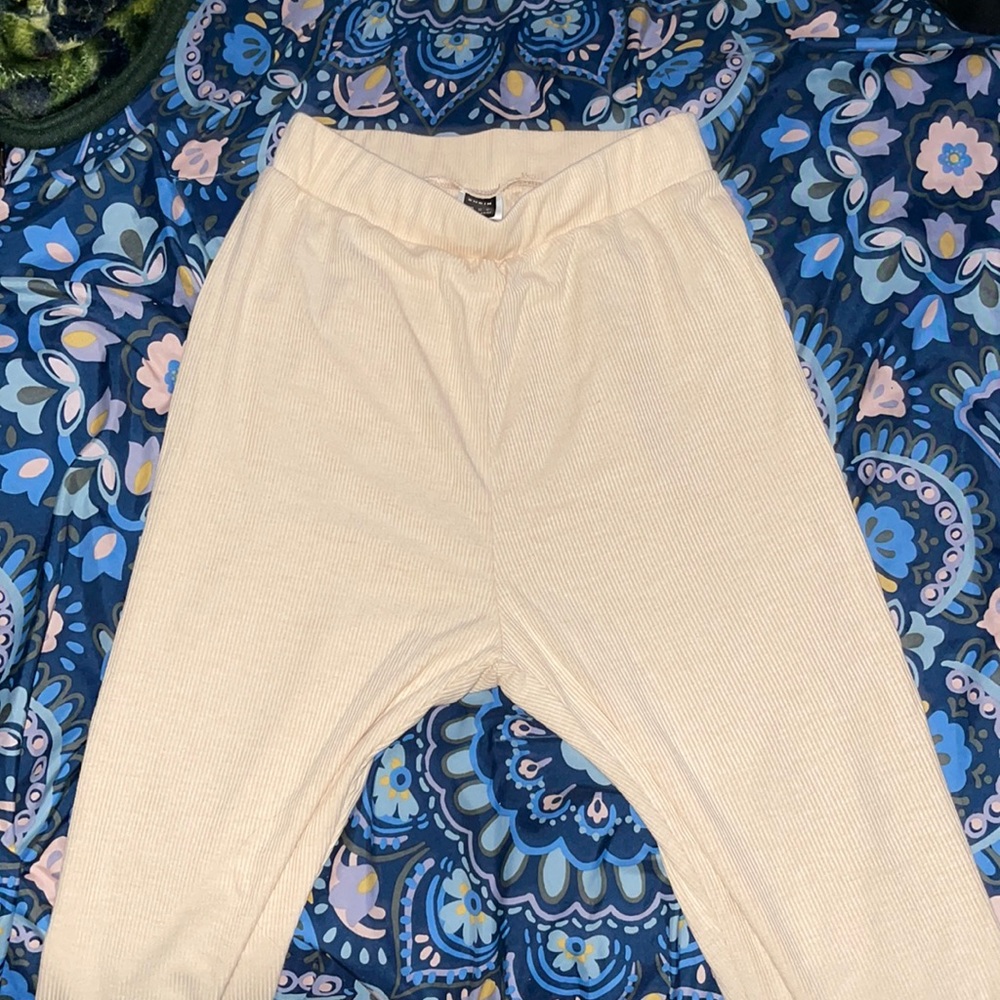 SHEIN leggings
